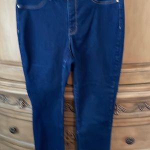 Wonderly jeggings size 10
